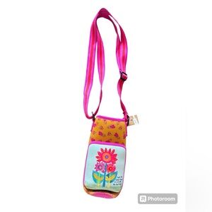 NWT Water or Wine Bottle Holder With Straps